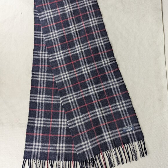 Burberry Lambswool Scarf Black/Navy – Unisex – Elegant Warm Accessory - Picture 2 of 7